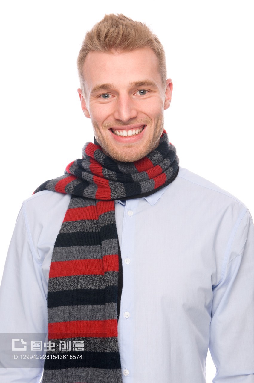 圍巾，一種男性氣質(zhì)的多面鏡像